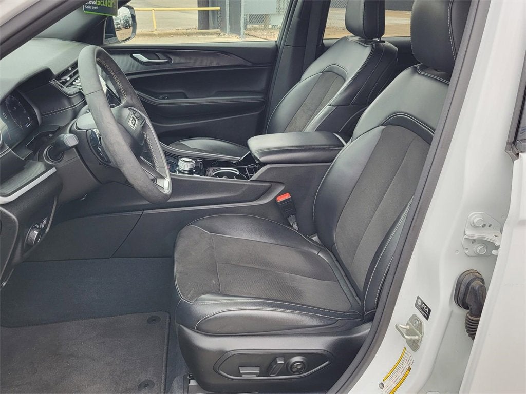 2023 Jeep Grand Cherokee Altitude X 4x4