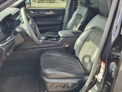 2023 Jeep Grand Cherokee Altitude 4x4