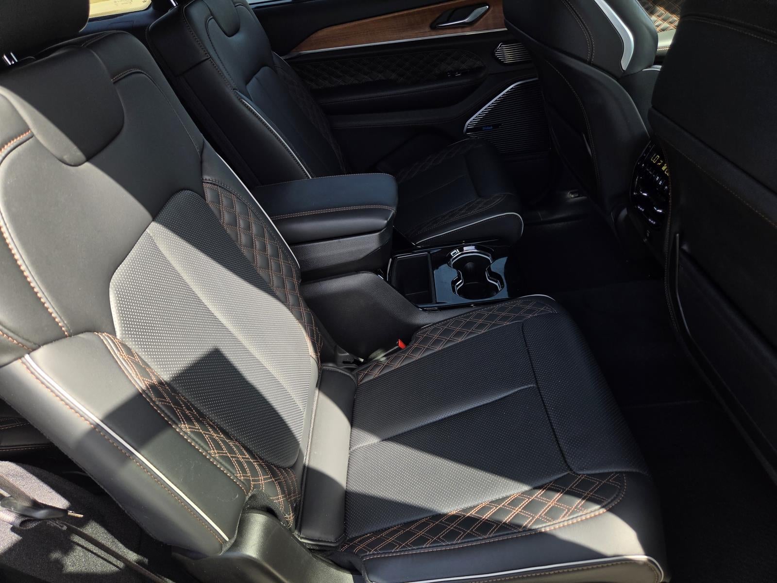 2025 Jeep Grand Cherokee L Summit Reserve 4x4