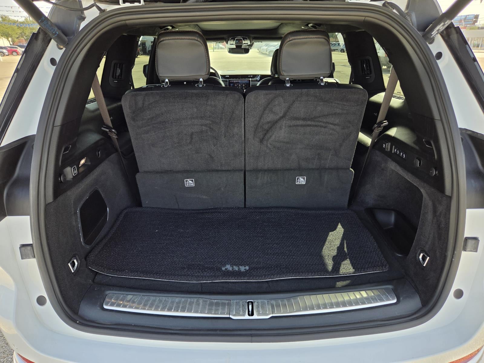 2025 Jeep Grand Cherokee L Summit Reserve 4x4