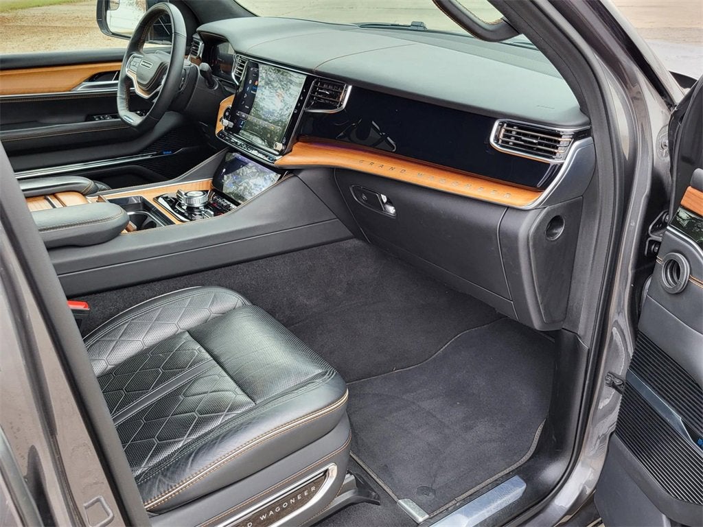 2024 Jeep Grand Wagoneer L Series III