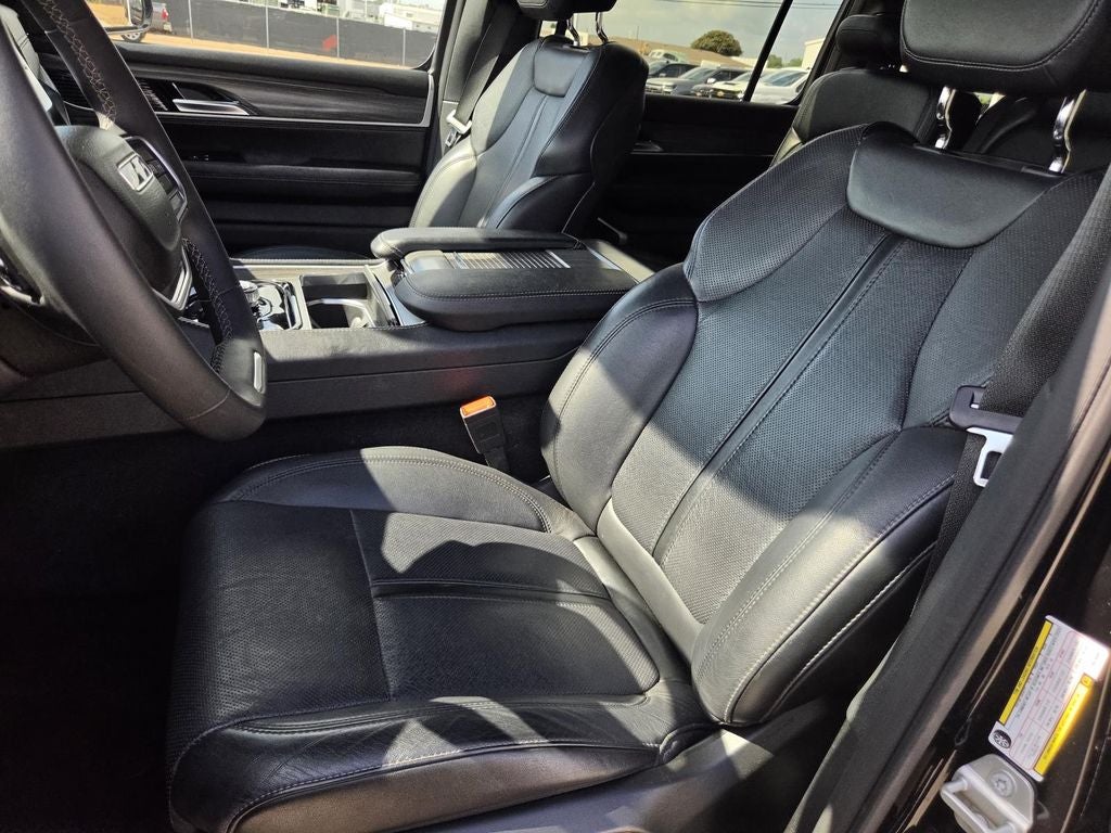 2024 Jeep Wagoneer Series II