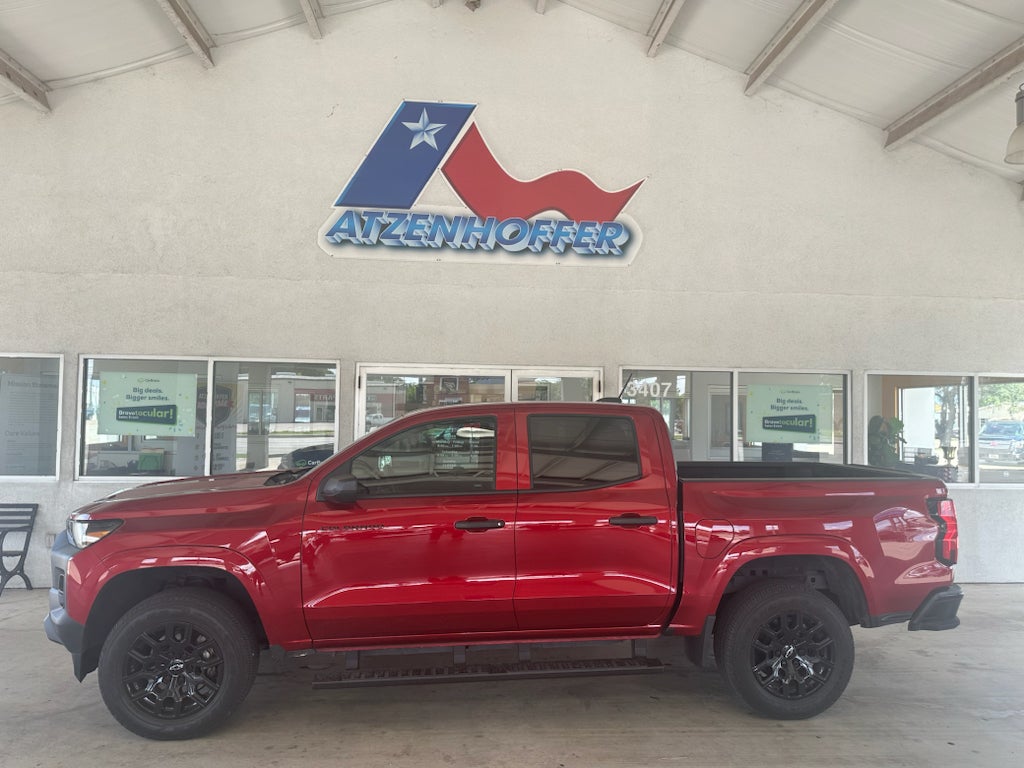 2025 Chevrolet Colorado WT/LT