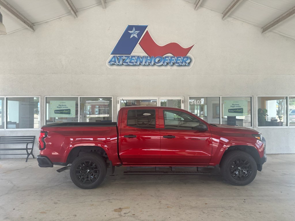 2025 Chevrolet Colorado WT/LT