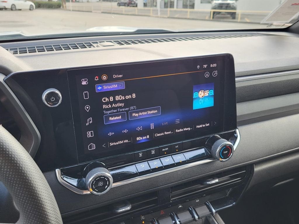 2024 Chevrolet Colorado WT