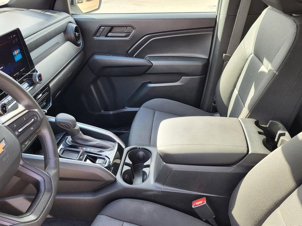 2024 Chevrolet Colorado WT