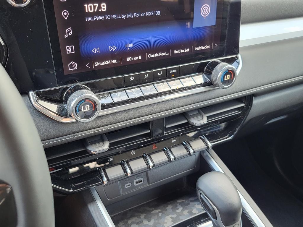 2024 Chevrolet Colorado LT