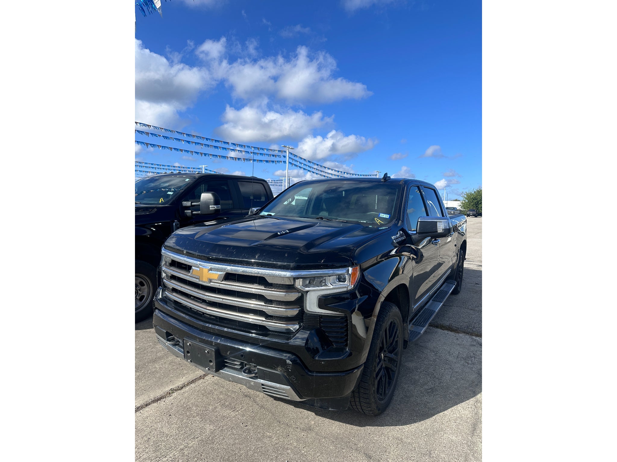 2022 Chevrolet Silverado 1500 High Country