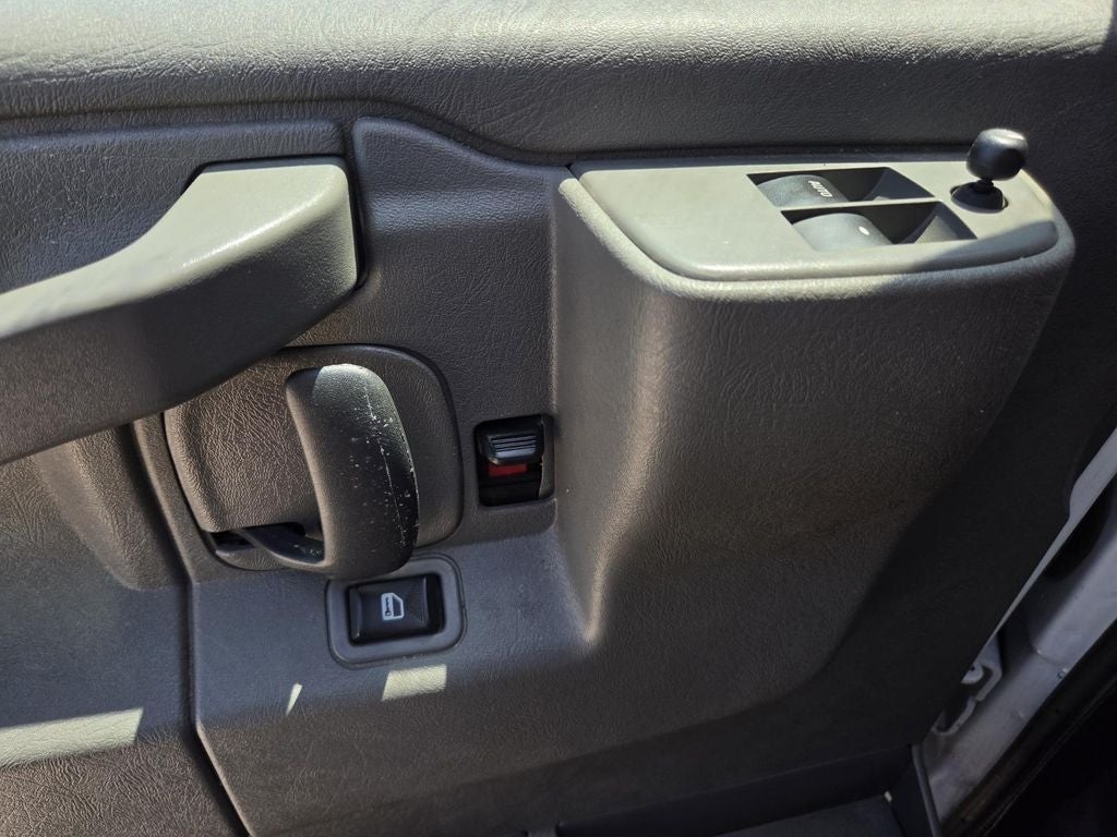 2023 Chevrolet Express Cargo 2500 WT