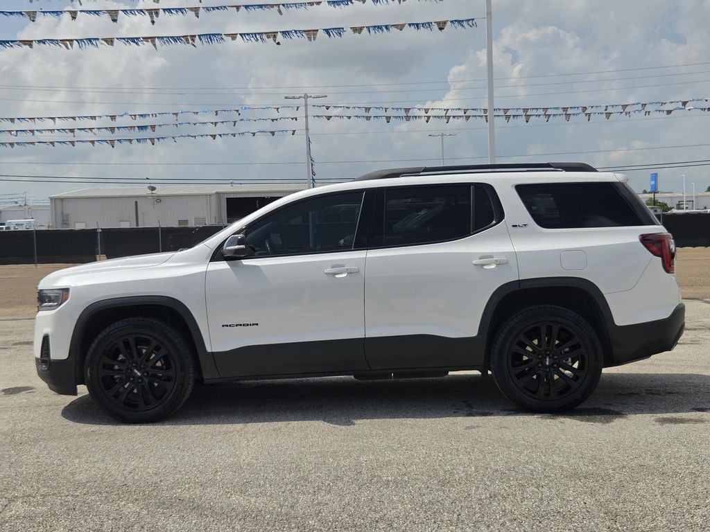 2023 GMC Acadia SLT