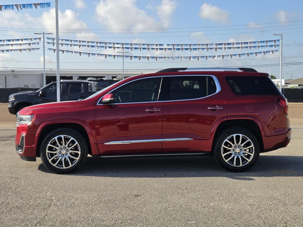 2023 GMC Acadia Denali