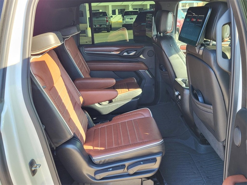 2023 GMC Yukon XL Denali Ultimate