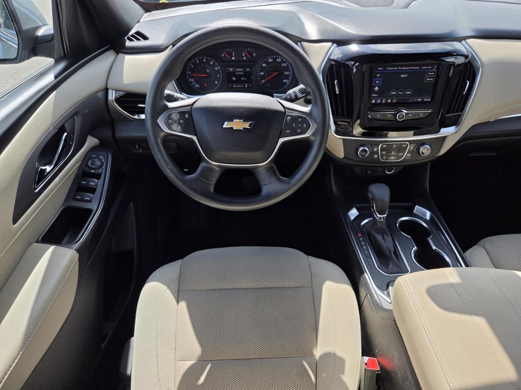 2023 Chevrolet Traverse LS