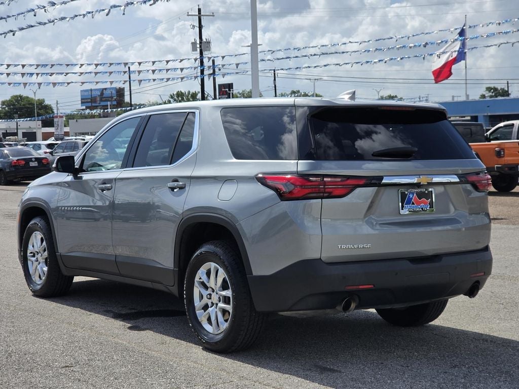 2023 Chevrolet Traverse LS