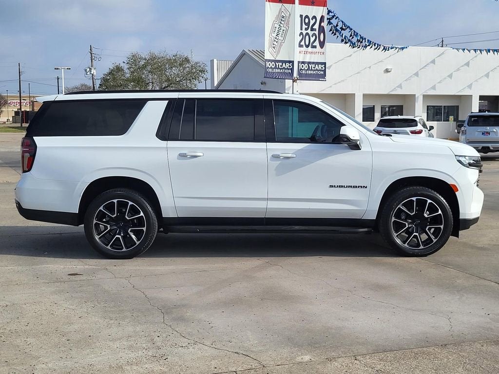 2024 Chevrolet Suburban RST