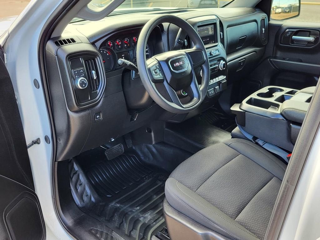 2025 GMC Sierra 1500 Pro
