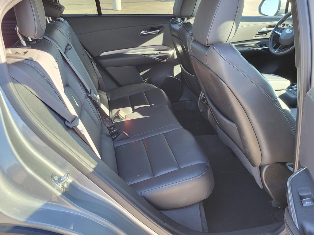 2025 Cadillac XT4 Premium Luxury