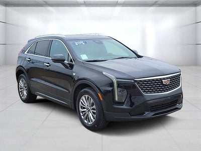 2025 Cadillac XT4 Premium Luxury