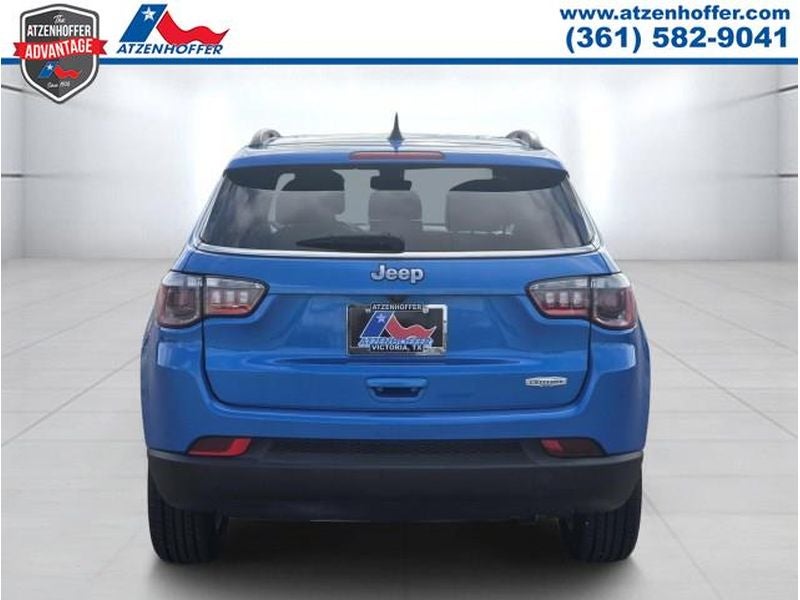 2022 Jeep Compass Latitude FWD