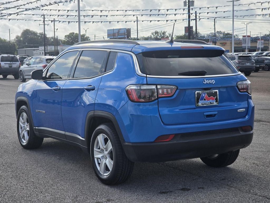 2022 Jeep Compass Latitude FWD