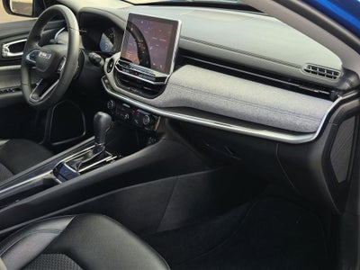 2022 Jeep Compass Latitude FWD
