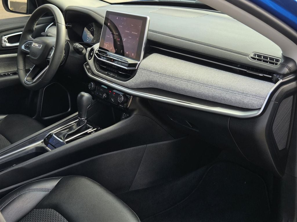 2022 Jeep Compass Latitude FWD