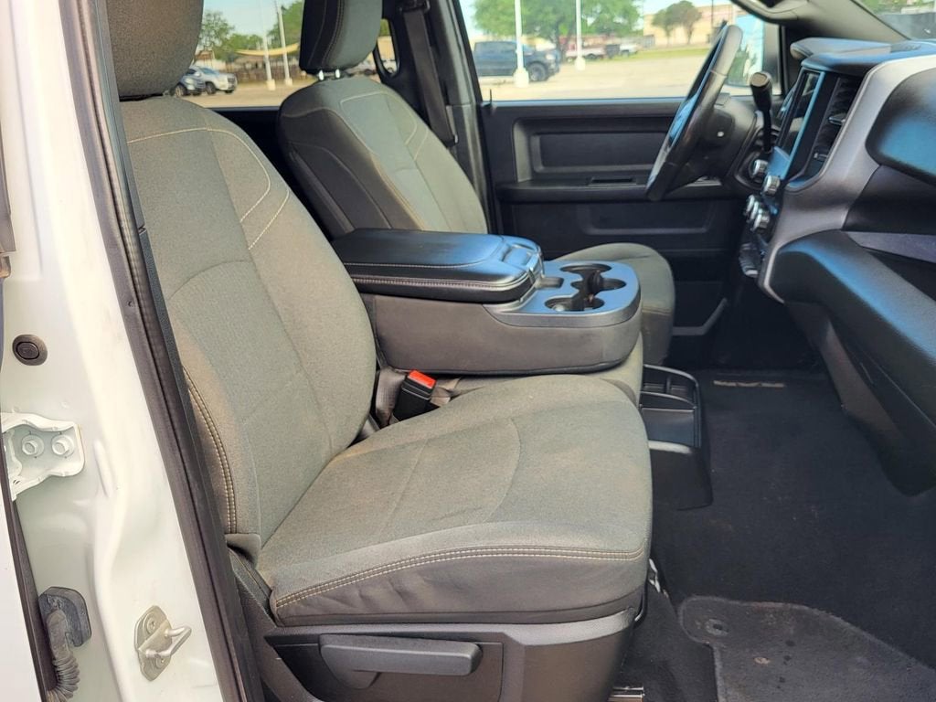 2021 RAM 3500 Tradesman Crew Cab 4x4 8' Box