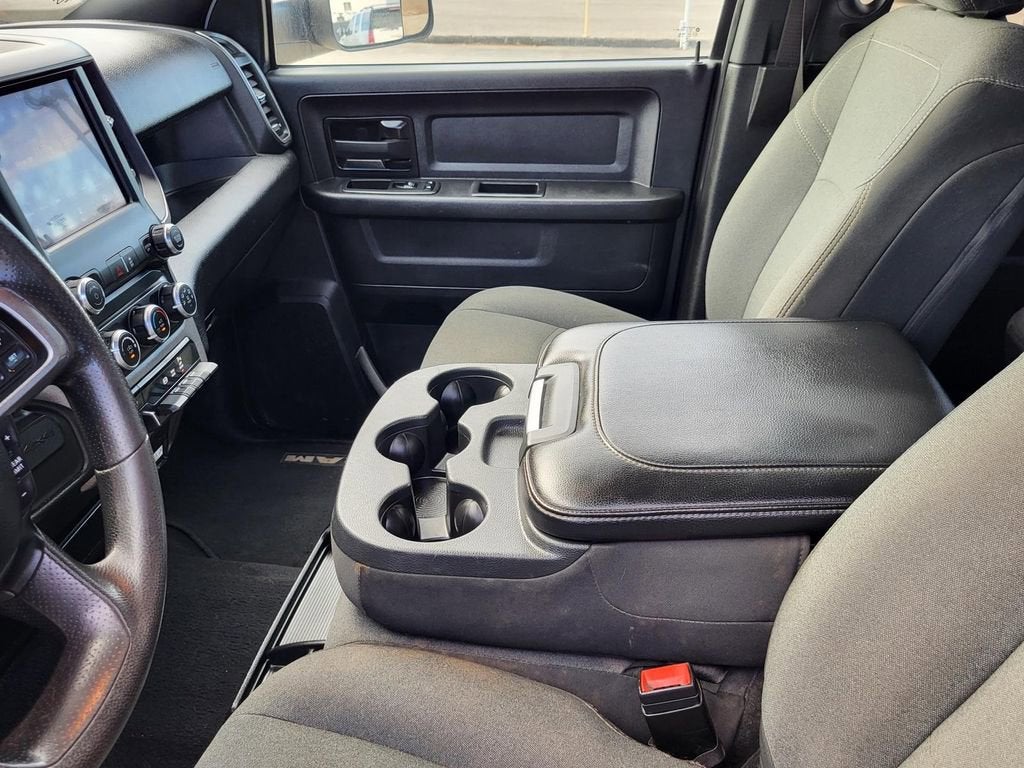 2021 RAM 3500 Tradesman Crew Cab 4x4 8' Box