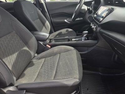 2023 Nissan Kicks SV Xtronic CVT