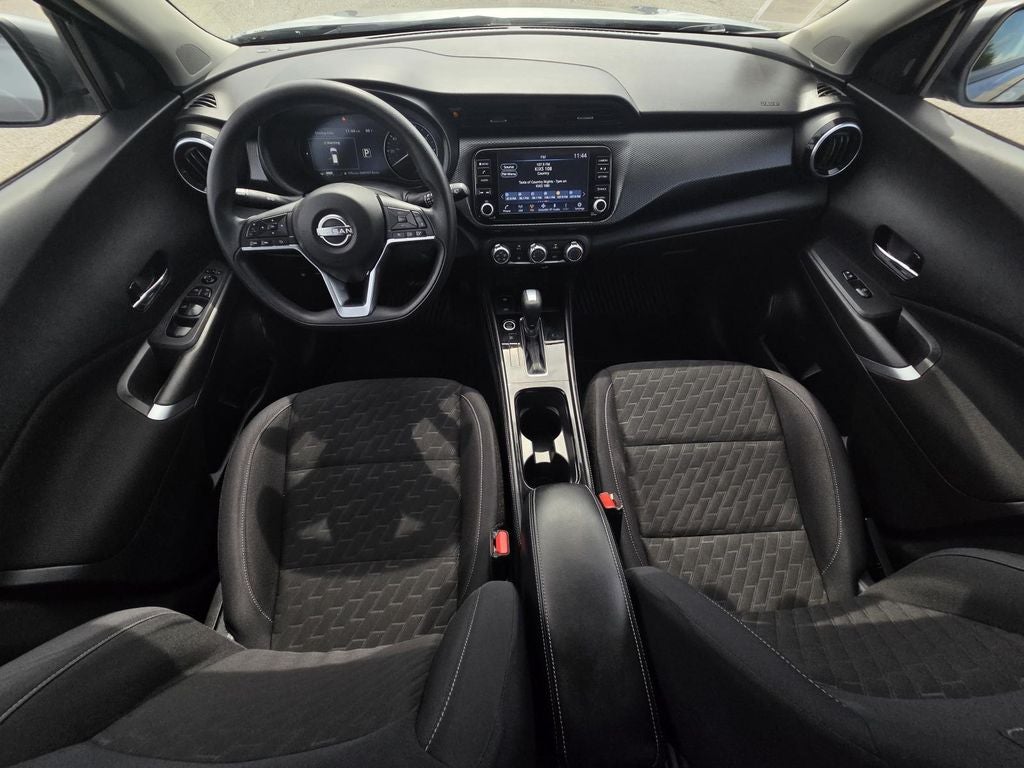 2023 Nissan Kicks SV Xtronic CVT