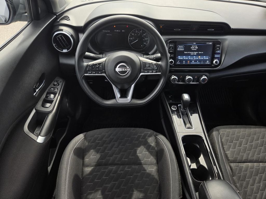 2023 Nissan Kicks SV Xtronic CVT