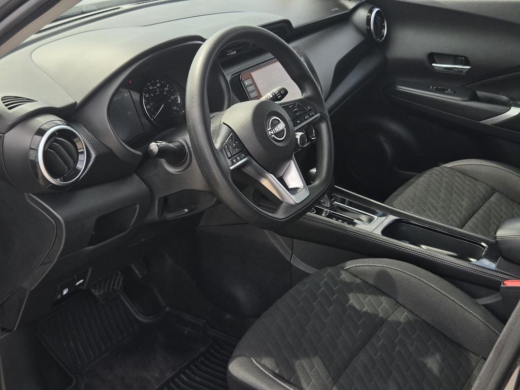 2023 Nissan Kicks SV Xtronic CVT