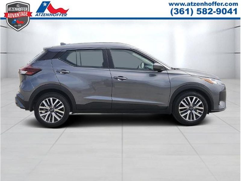 2023 Nissan Kicks SV Xtronic CVT