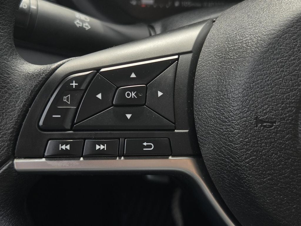 2023 Nissan Kicks SV Xtronic CVT