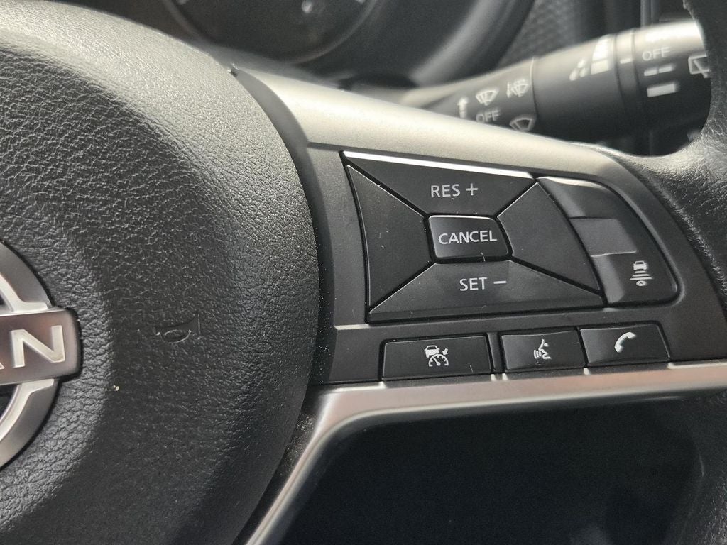 2023 Nissan Kicks SV Xtronic CVT