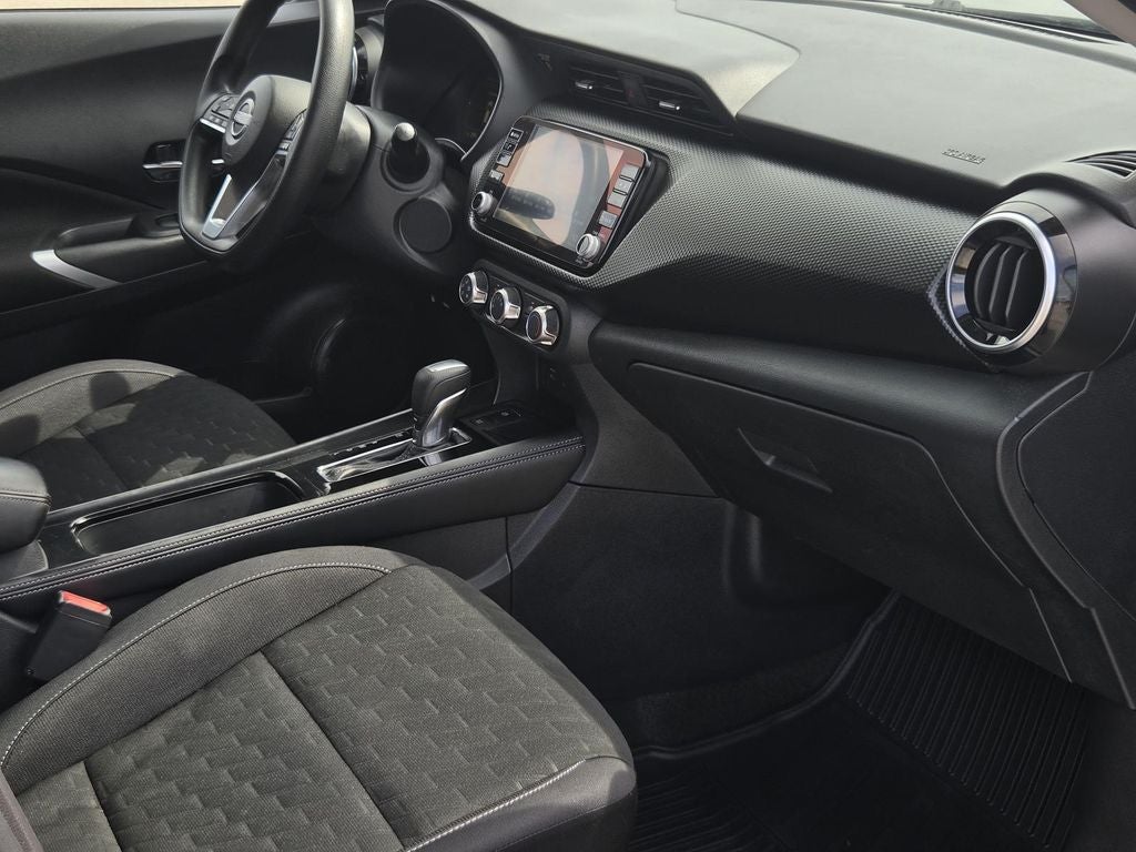 2023 Nissan Kicks SV Xtronic CVT