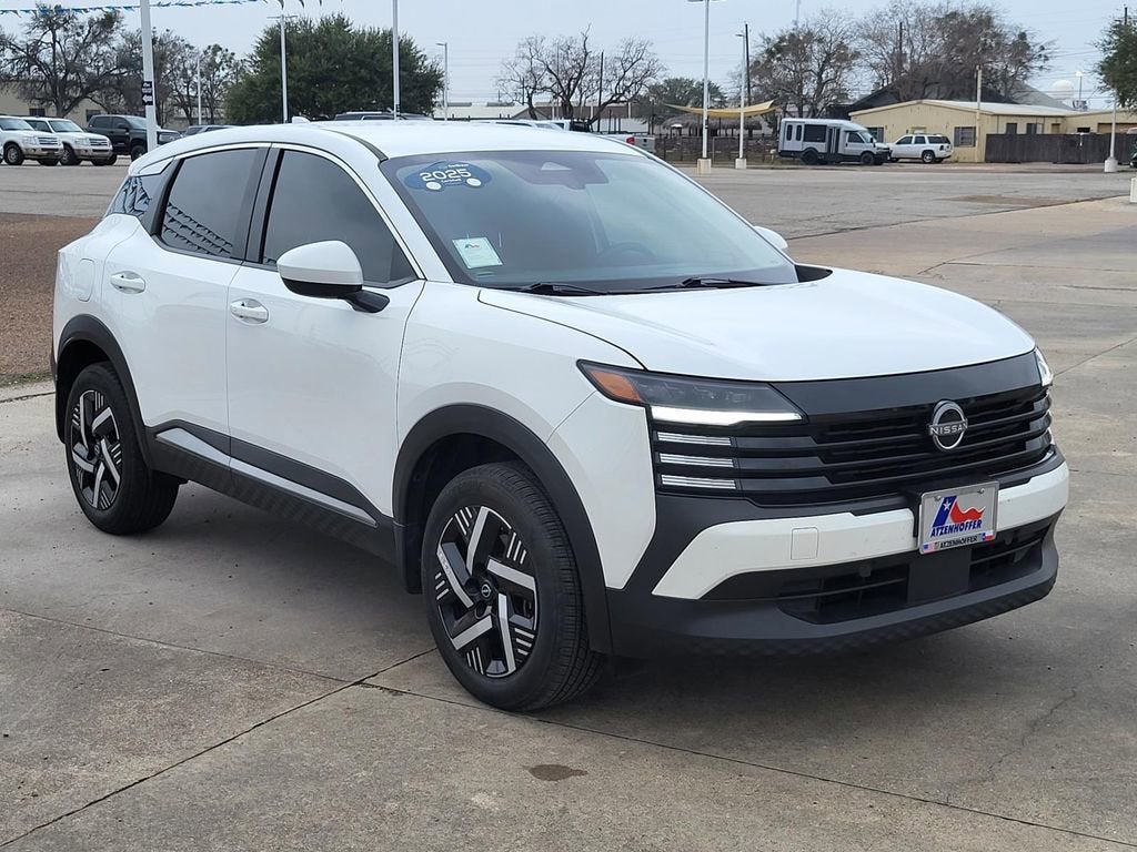 2025 Nissan Kicks SV FWD