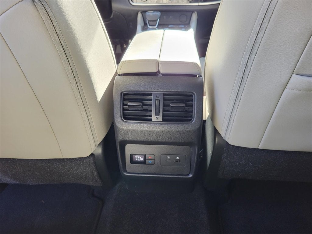 2023 Nissan Rogue SL FWD