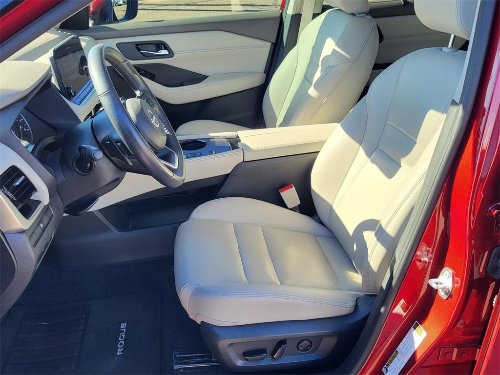 2023 Nissan Rogue SL FWD