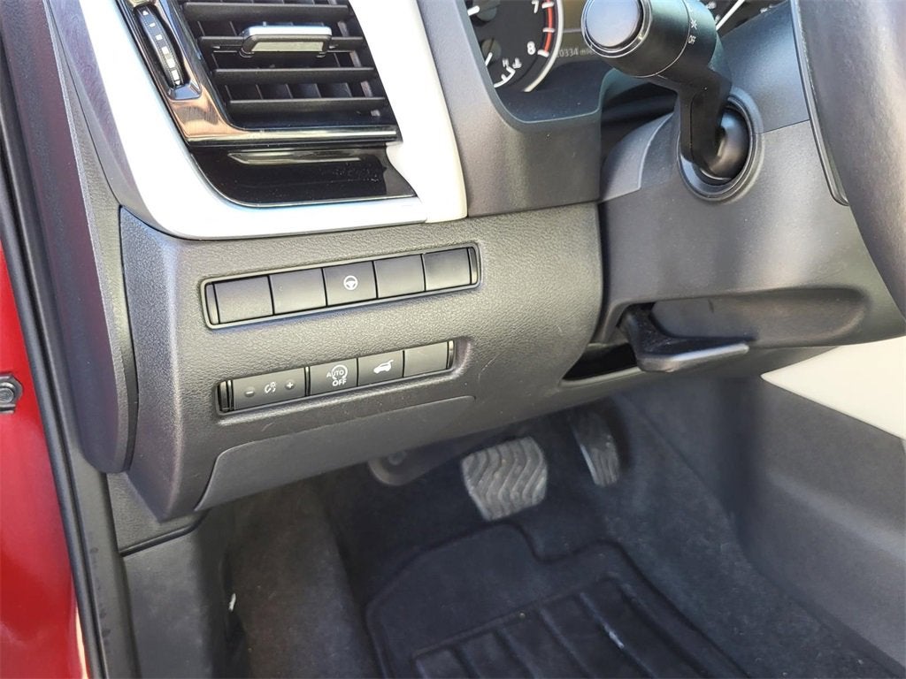 2023 Nissan Rogue SL FWD