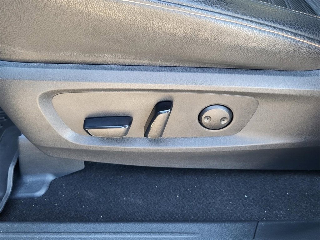 2023 Nissan Pathfinder Rock Creek 4WD