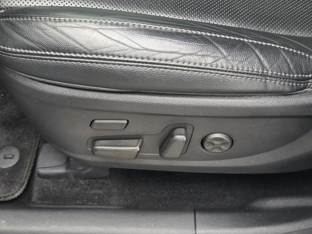 2020 Hyundai Santa Fe Limited 2.0T