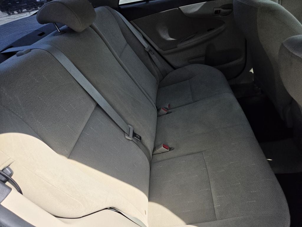 2012 Toyota Corolla LE