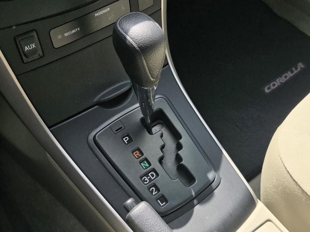 2012 Toyota Corolla LE