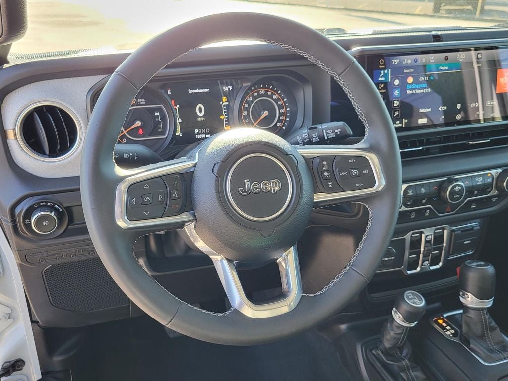 2025 Jeep Wrangler Sahara