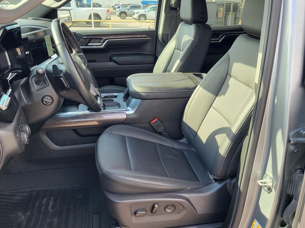 2024 Chevrolet Silverado 1500 LTZ
