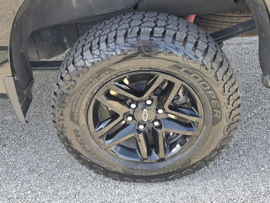 2024 Chevrolet Silverado Custom Trail Boss