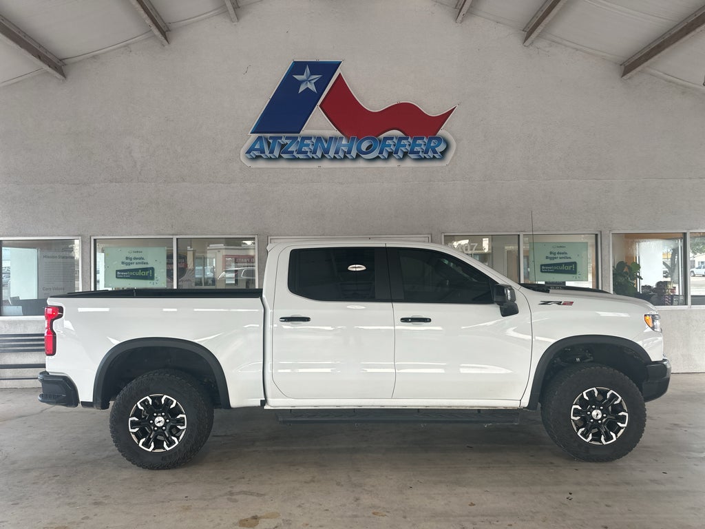2025 Chevrolet Silverado ZR2