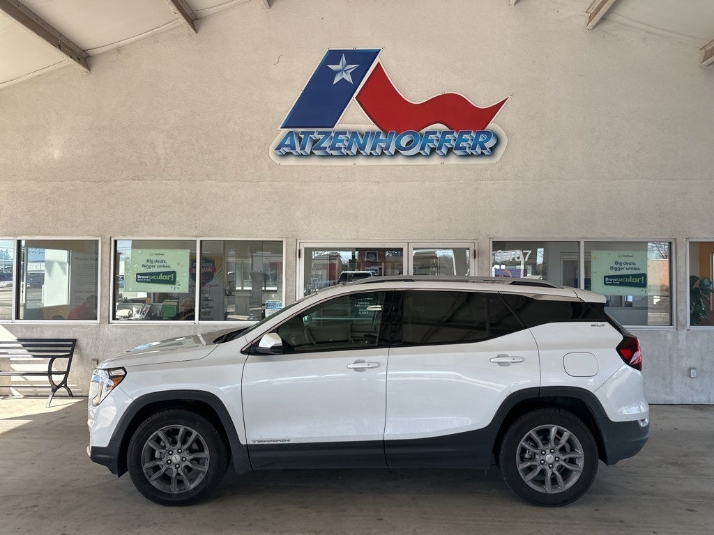 2024 GMC Terrain SLT