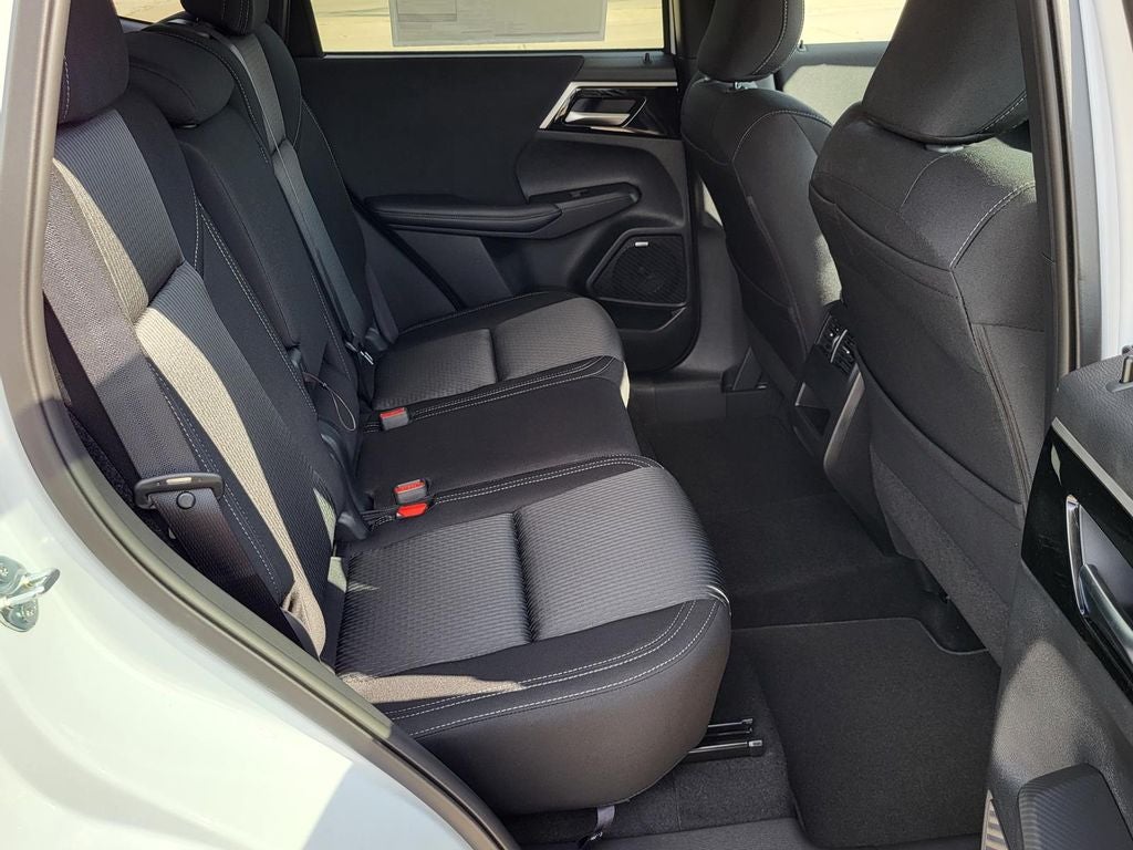 2026 Mitsubishi Outlander ES